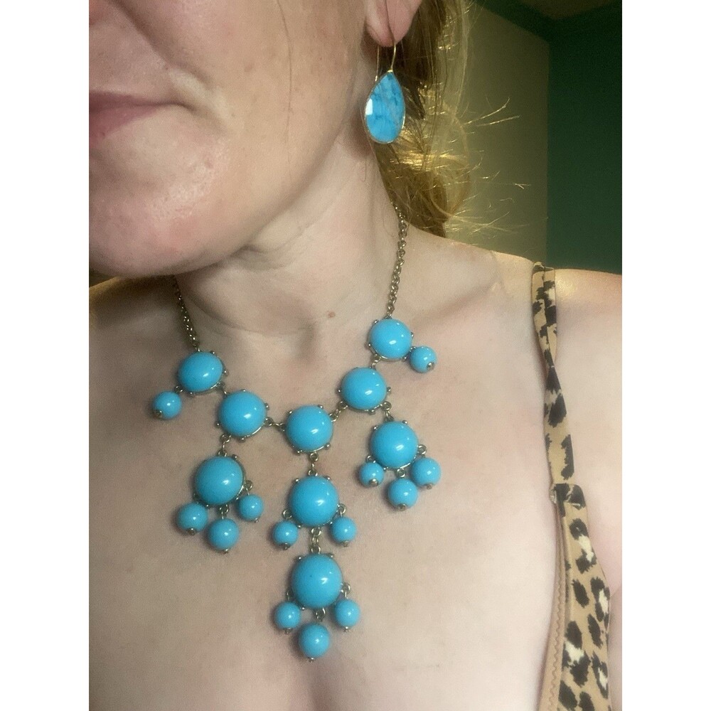 Faux Turquoise Blue Bubble Statement Necklace & Teardrop Earrings Set Gold Tone